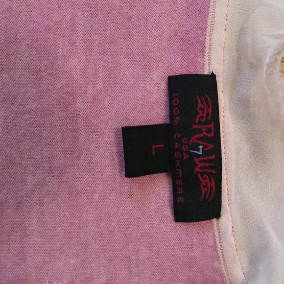 Sweater - Picture 2 of 8